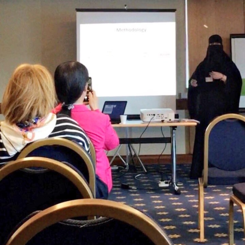 كلية لندن البريطانية