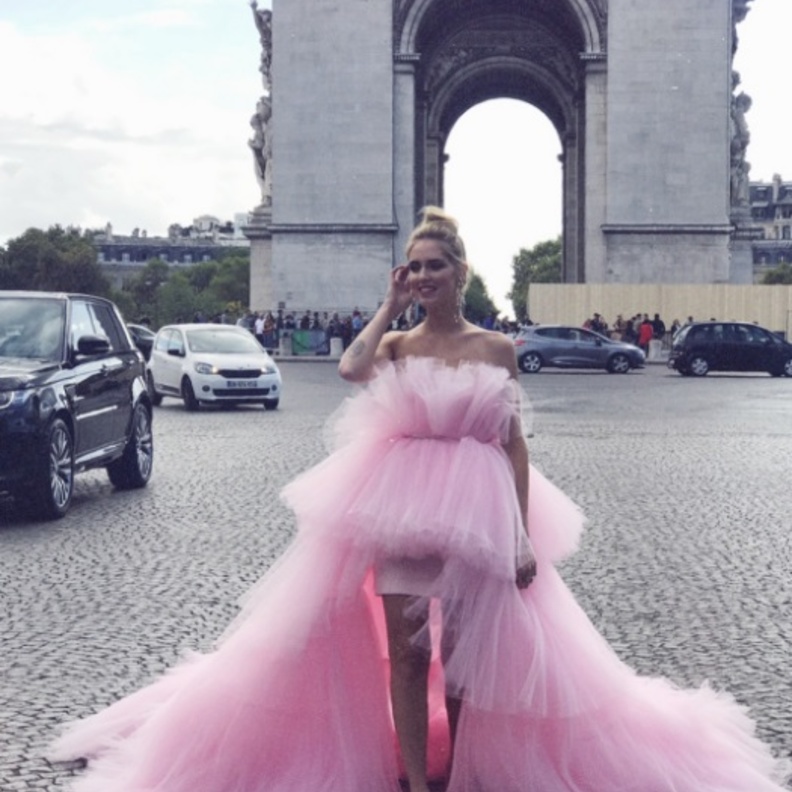 دوا ليبا بفستان من Giambattista Valli في حفل الـBritt awards هذا العام