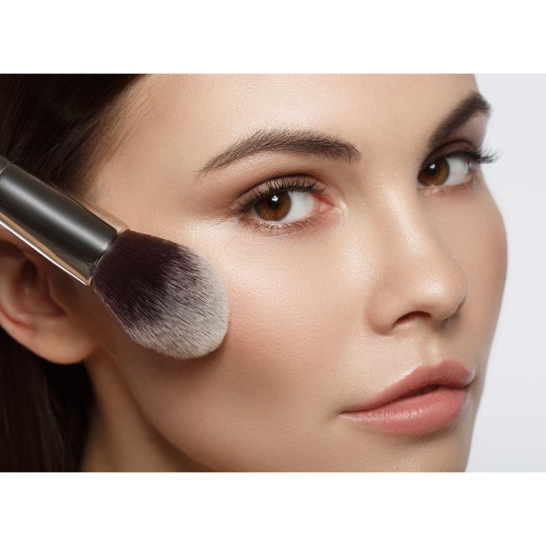 أي لون بلاشر تفضلين؟