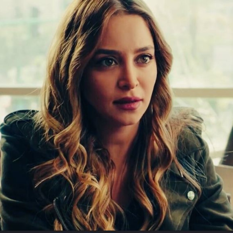 روزينا لاذقاني في الحلقة 18 الهيبة العودة