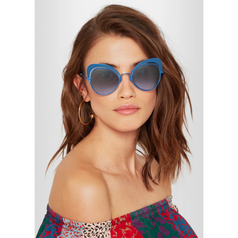 Prada نظارات شمسية بإطار معدني من