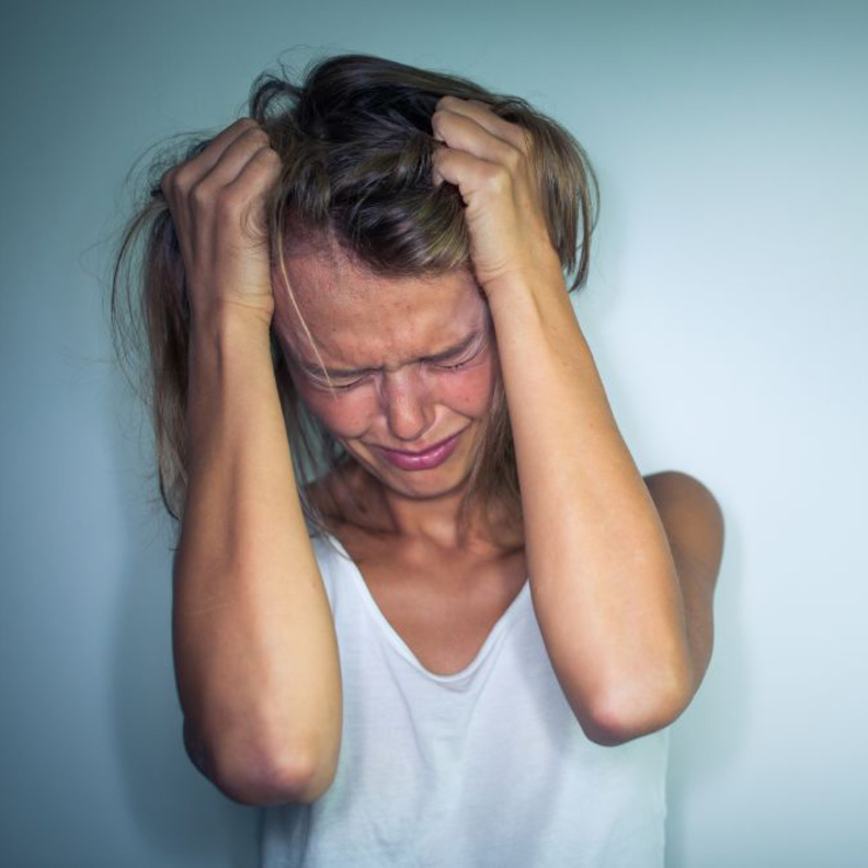  تختلف اسباب العصبية الزائد في بداية الحمل من سيدة لآخر وليس لها معيار محدد.