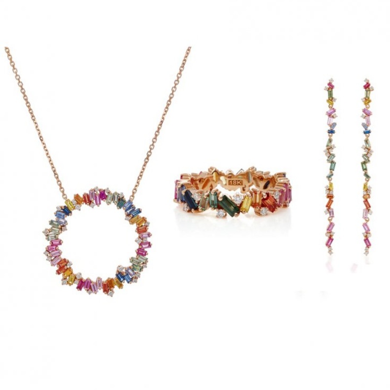 طقم من شي بي She Bee