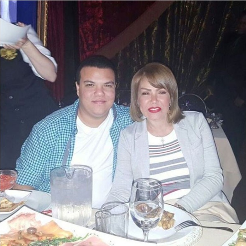 لوسي وابنها