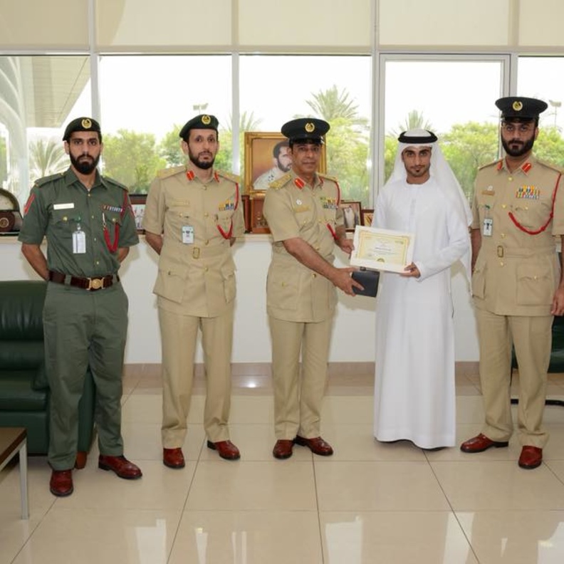 أمانة إماراتي يعيد مبلغ 3000 درهم لصاحبه