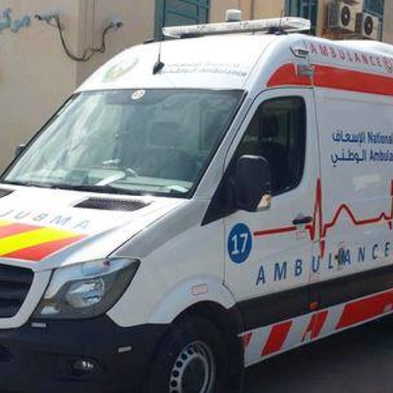 اختناق 4 أشخاص بسبب انقطاع الكهرباء بمركز تجاري في الشارقة 