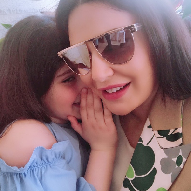 سيرين عبد النور وابنتها