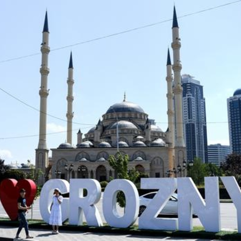 من أشهر عوامل الجذب السياحي في جروزني مسجد قبة جروزني