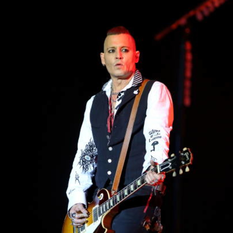 كيث إربان (Keith Urban) يخطط لنشر كتاب يكشف أسرار زواجه من نيكول كيدمان