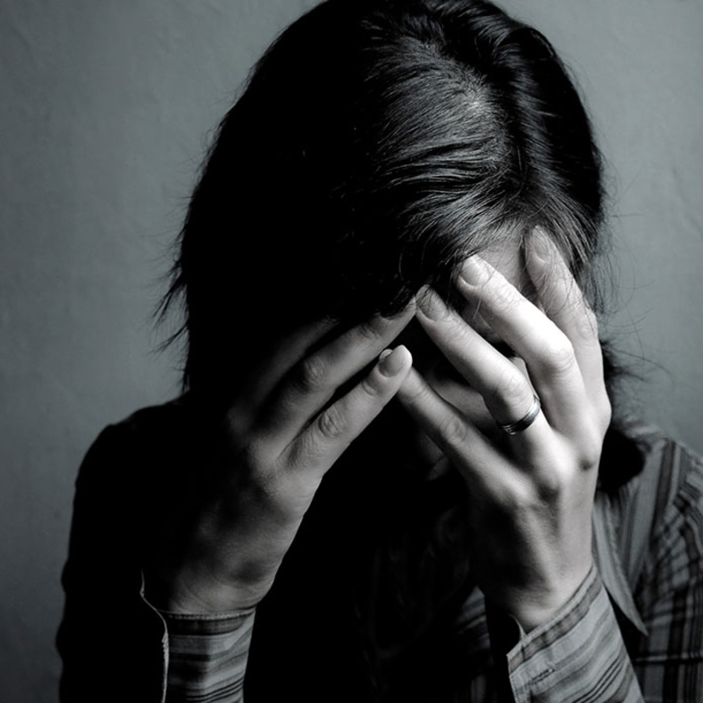 الاكتئاب يضر الصحة العامة