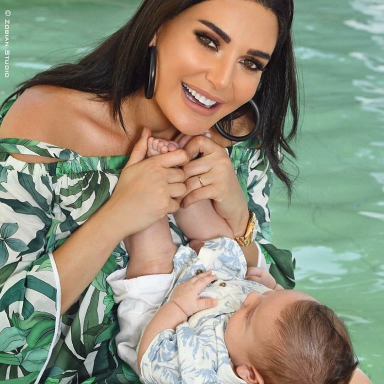 النجوم ينشرون أحدث صورهم واخبارهم