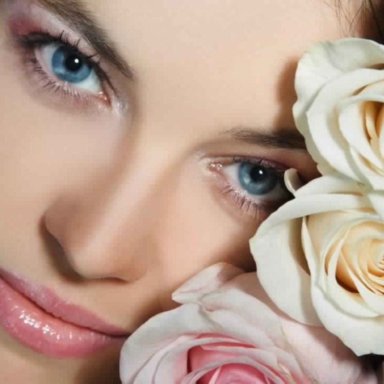 العناية اليومية ببشرة العروس وتناول الفيتامينات الاساسية يحافظ عليها ويمنع لجوئها إلى عمليات التجميل