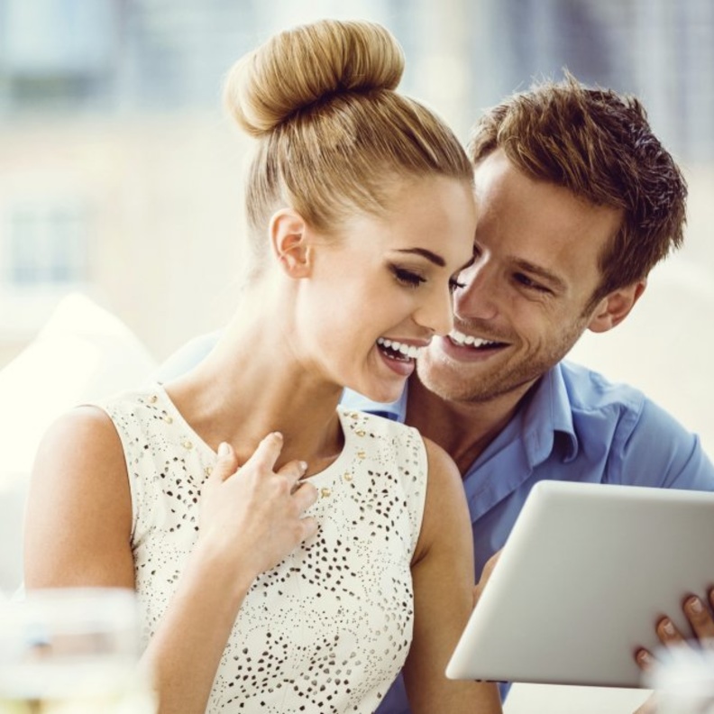 أهم 5 صفات تجذب المرأة إلى الرجل 