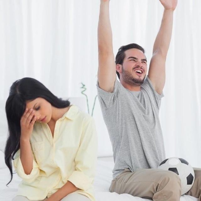 كأس العالم 2018 يشعل غيرة الزوجات 