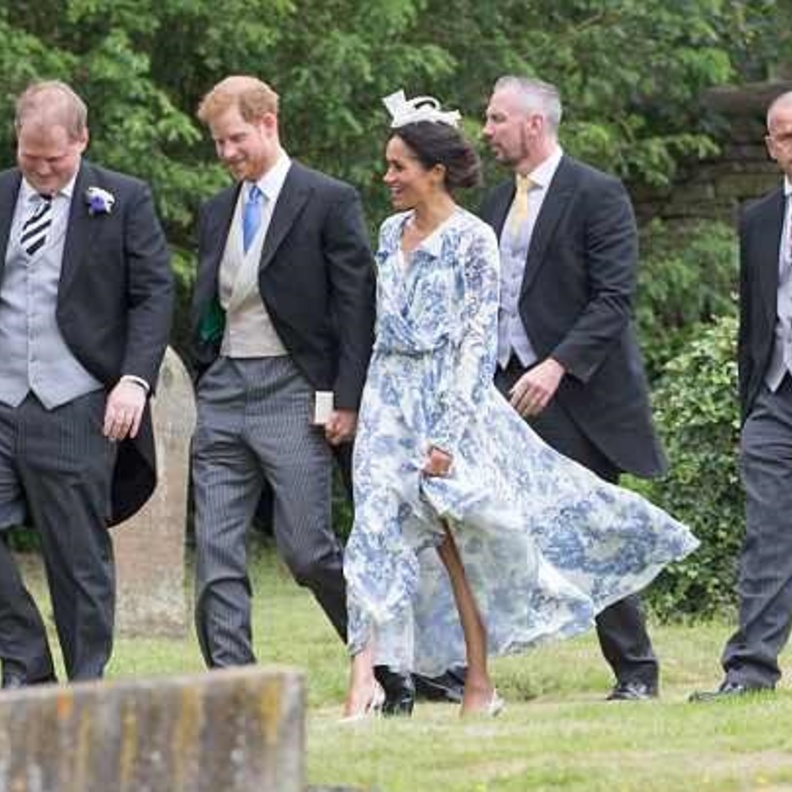 وصول ميغان ماركل برفقة زوجها الأمير هاري الى حفل زفاف إبنة أخت الأميرة ديانا