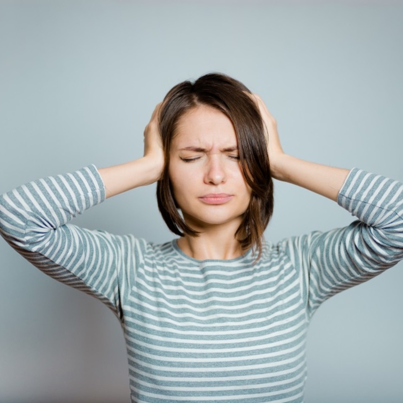 ما هو علاج طنين الاذن