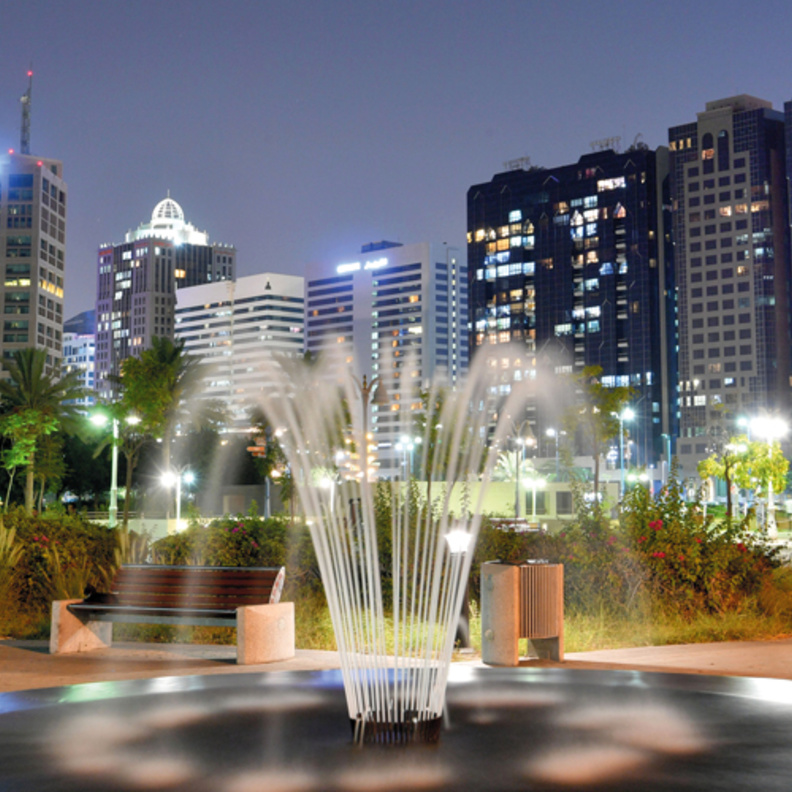 شهران مجانـاً وإيجار الشقق بأبوظبي"دون وسيط" شامل نقل الأثاث