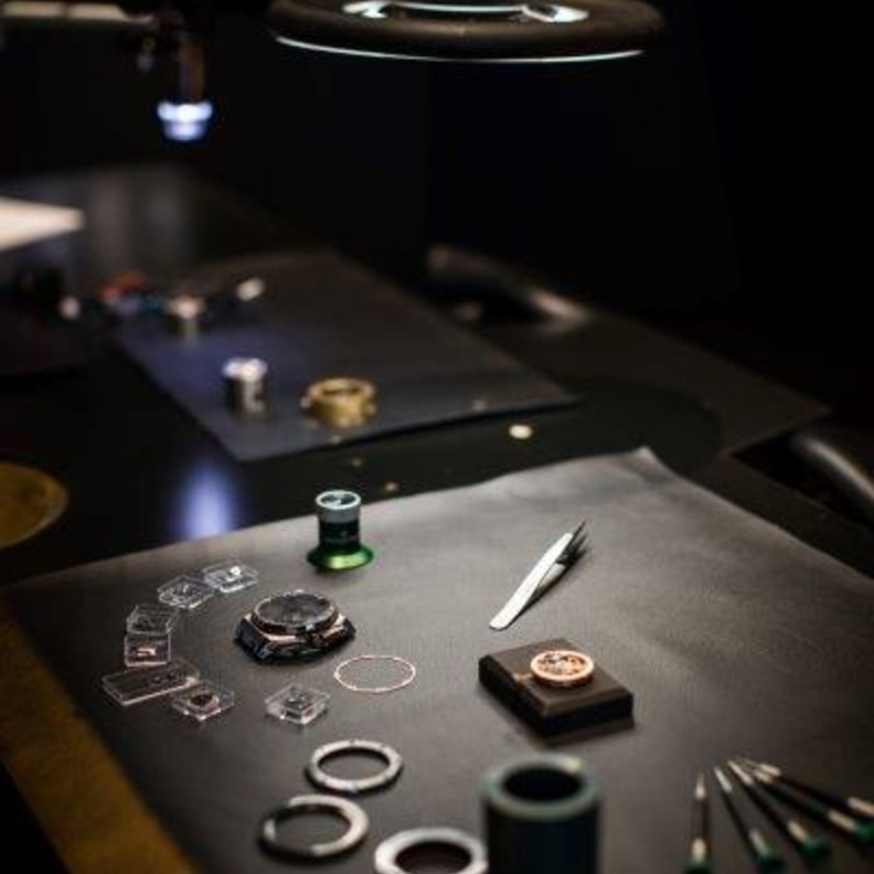 Audemars Piguet تكشف عن HALO في معرض بازل للفنون لعام 2018