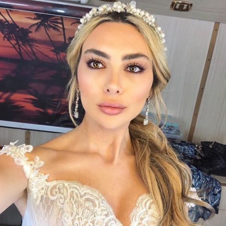 ستيفاني صليبا بدو تاليا في مسلسل فوق السحاب 2018