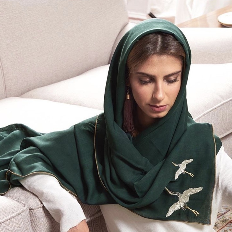  حجابات وطرح ملونة
