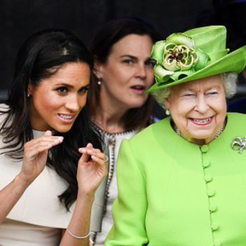 ملكة بريطانيا تجبر ميغان ماركل (Meghan Markle) على توقيع اتفاق ما قبل الزواج قبل السماح لها بالزواج من الأمير هاري