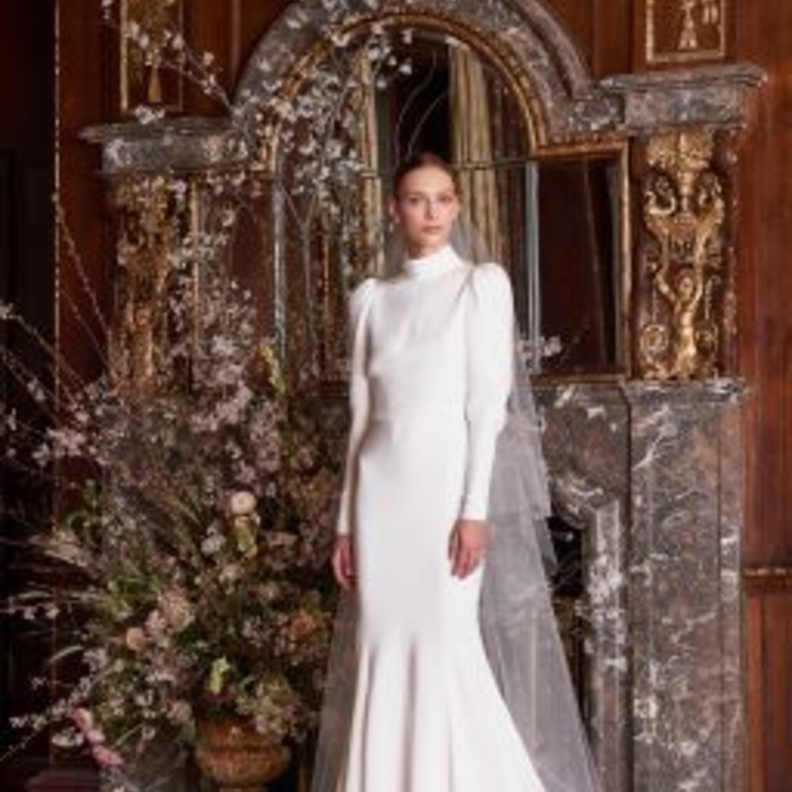  فساتين زفاف للعروس المحجبة من مجموعة Pronovias