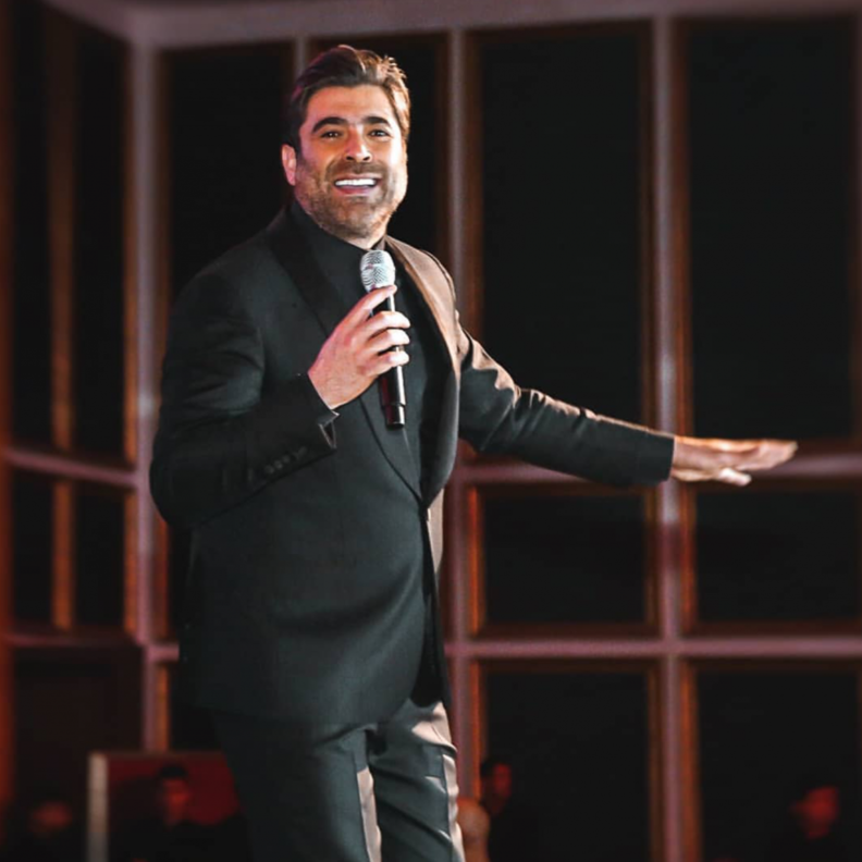 بدلات رسمية سوداء مع النجم وائل كفوري