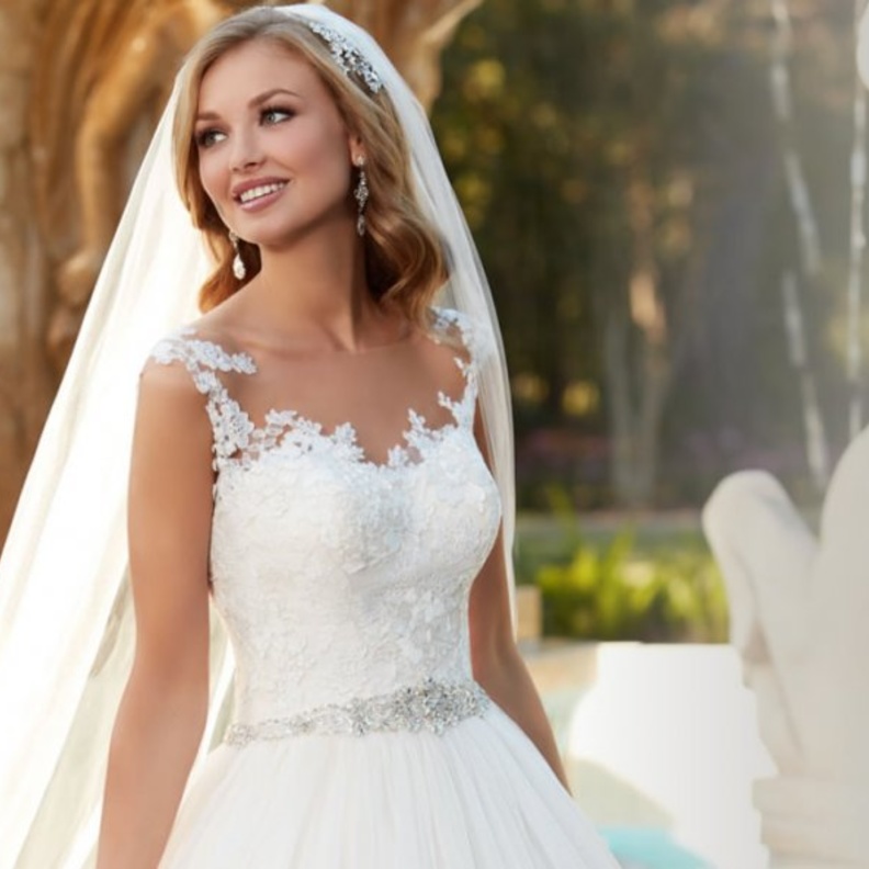 كل عروس تسعى للحصول على بشرة صافية في يوم الزفاف