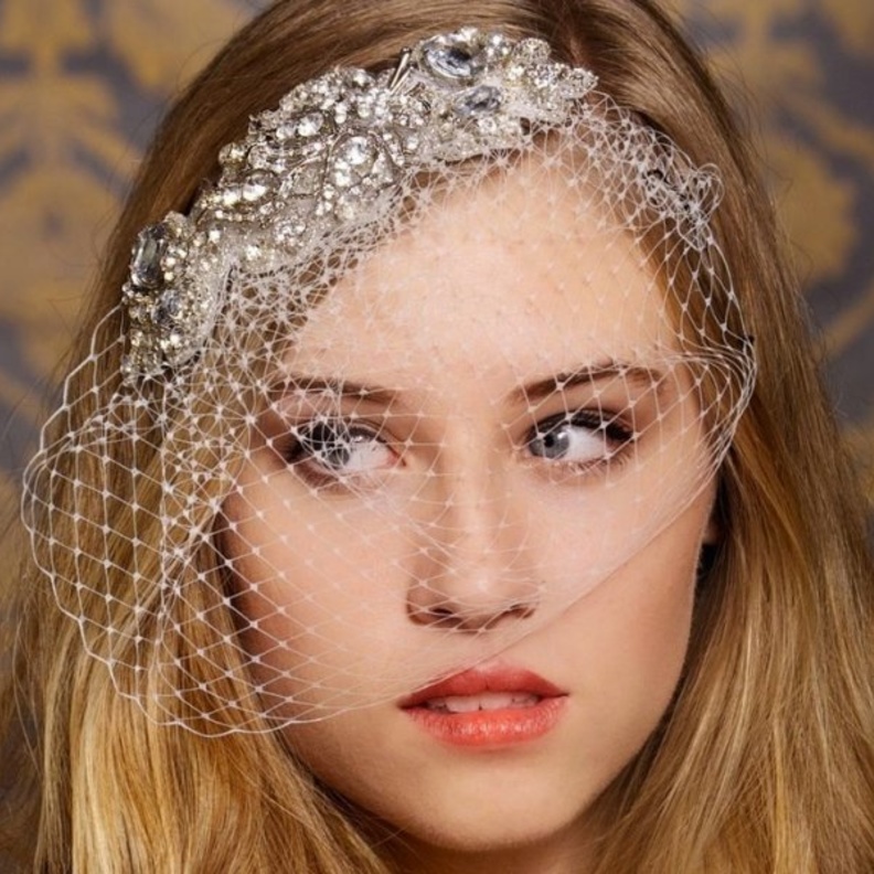 اكسسوارات الجبين موضة للعروس