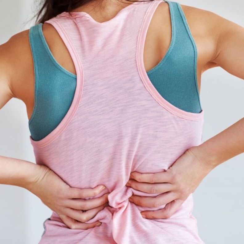 تشنجات الظهر تحدث بسبب ضعف العضلات