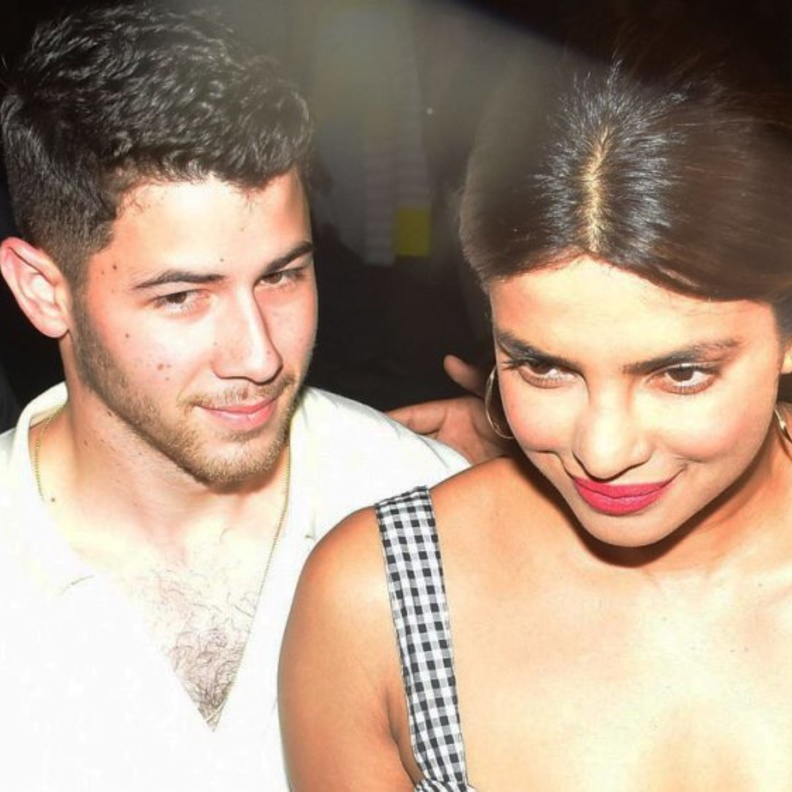 بريانكا تشوبرا قابلت عائلة جوناس