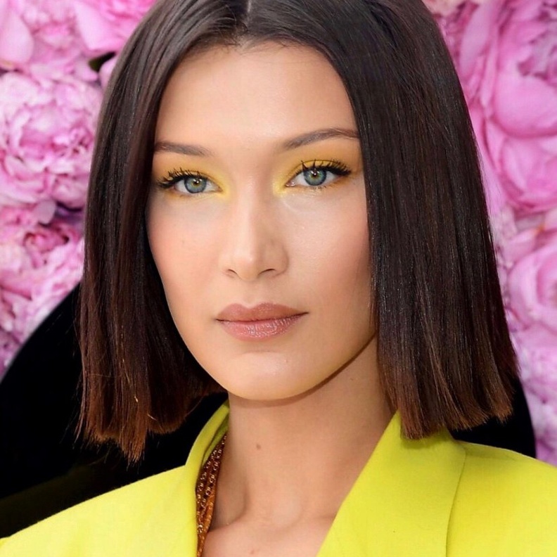 مكياج صيفي باللون الأصفر مع بيلا حديد