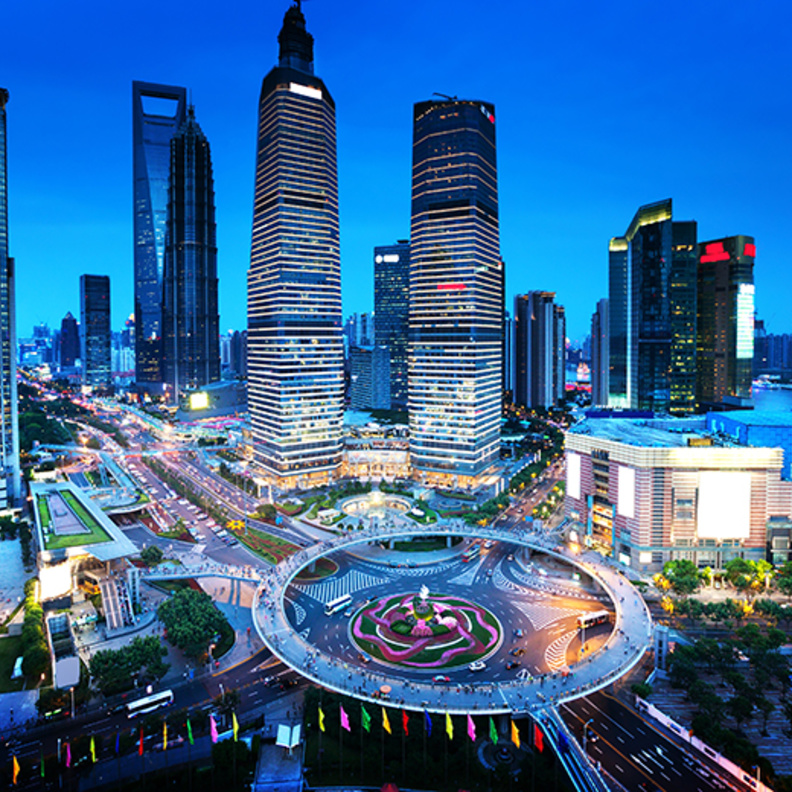 من ديزني لاند هونغ كونغ