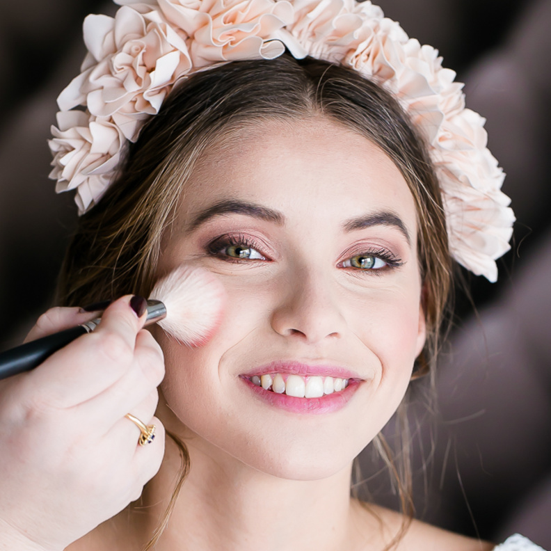 كيفية الحفاظ على مكياج العروس