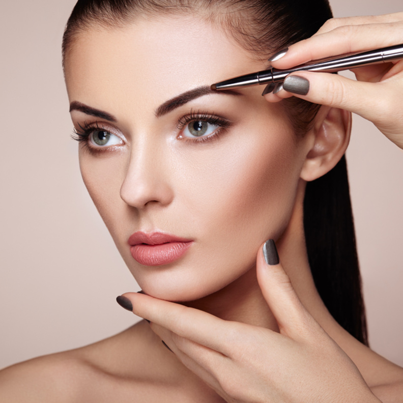  قلم الحواجب من ديور Dior Ultra-Fine Precision Brow Styler