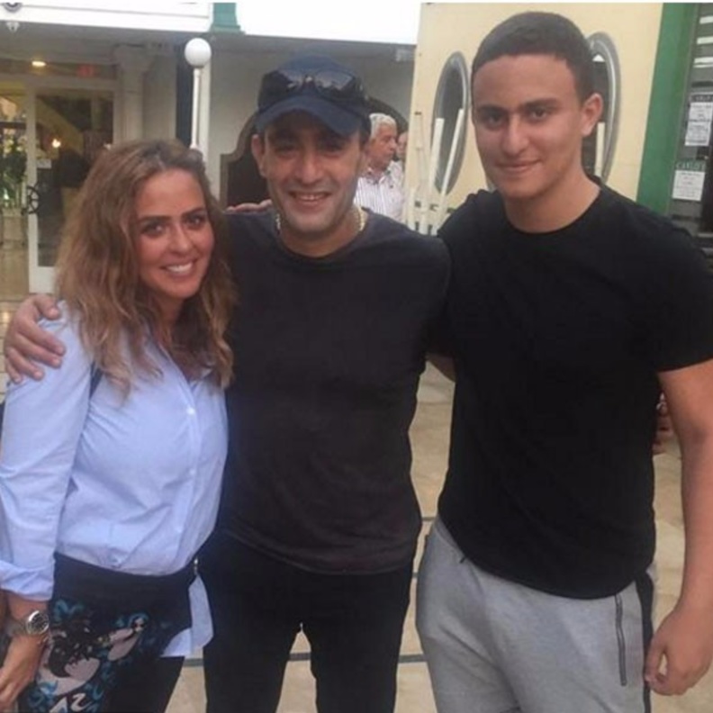 اسرة احمد السقا