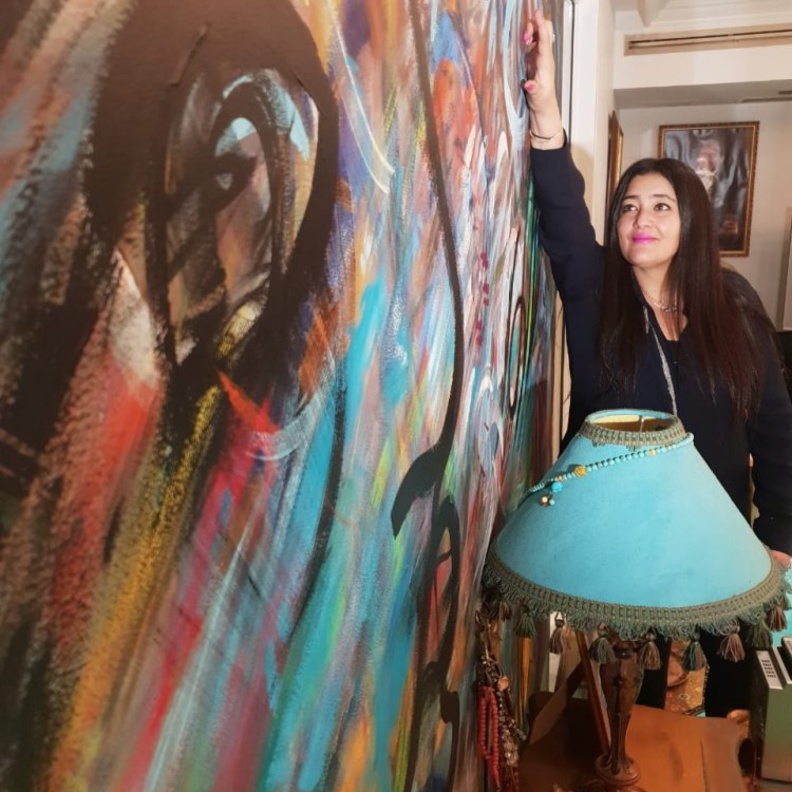  الفنانة التشكيلية  العالمية شاليمار شربتلى