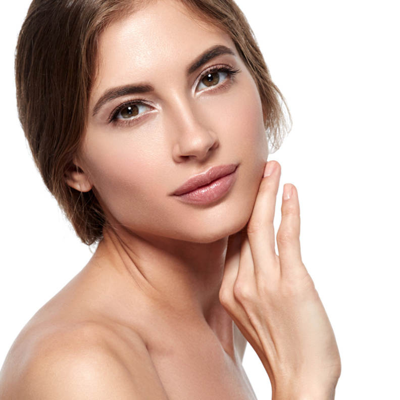  يساعد الأفوكادو في ترطيب البشرة وشد الجلد.