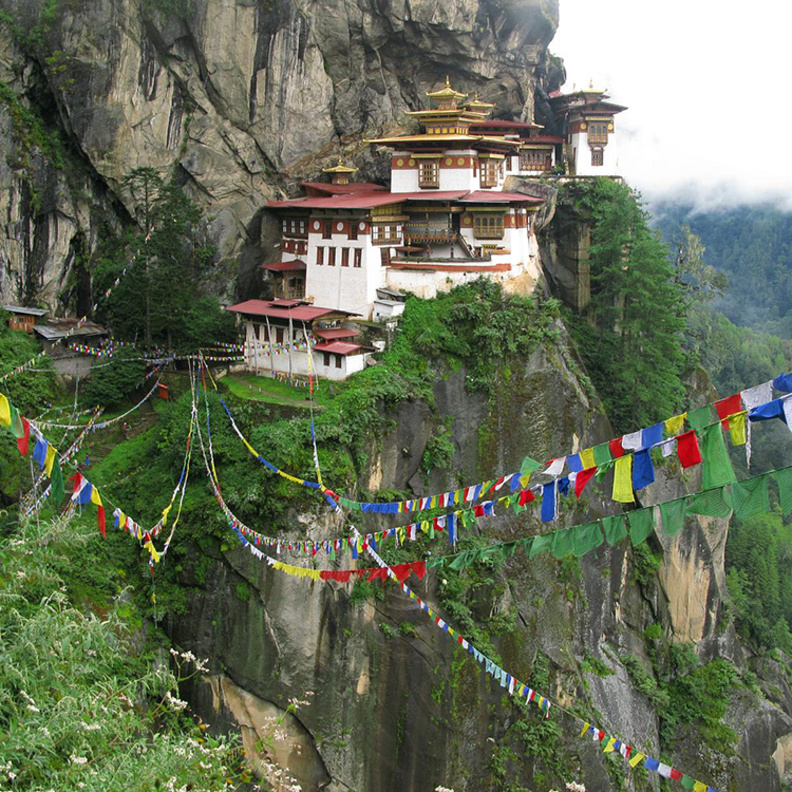 مملكة بوتان .. آخر شانغريلا على الأرض
