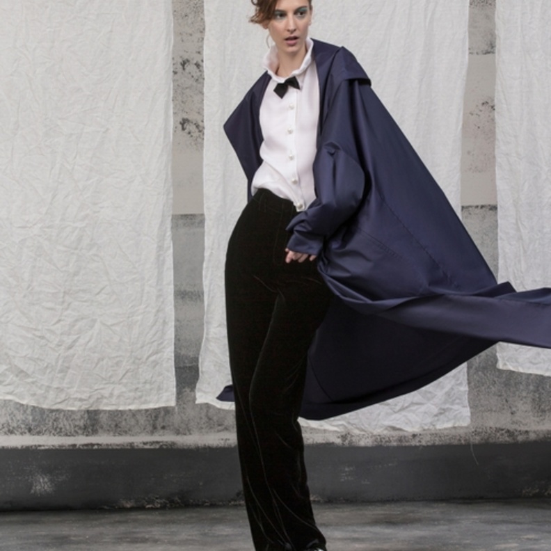 البناطيل ذات الخصر العالي