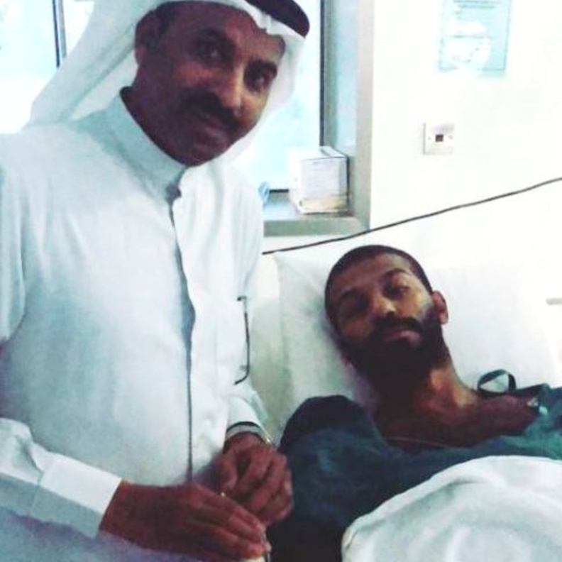 طارق العلي وابنه