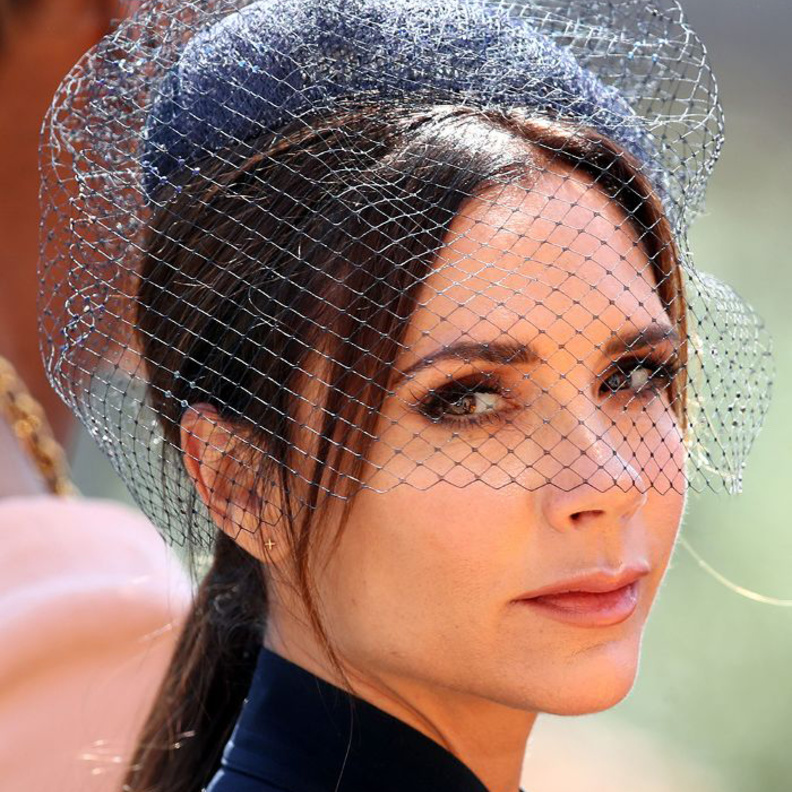 مكياج فيكتوريا بيكهام الجميل.