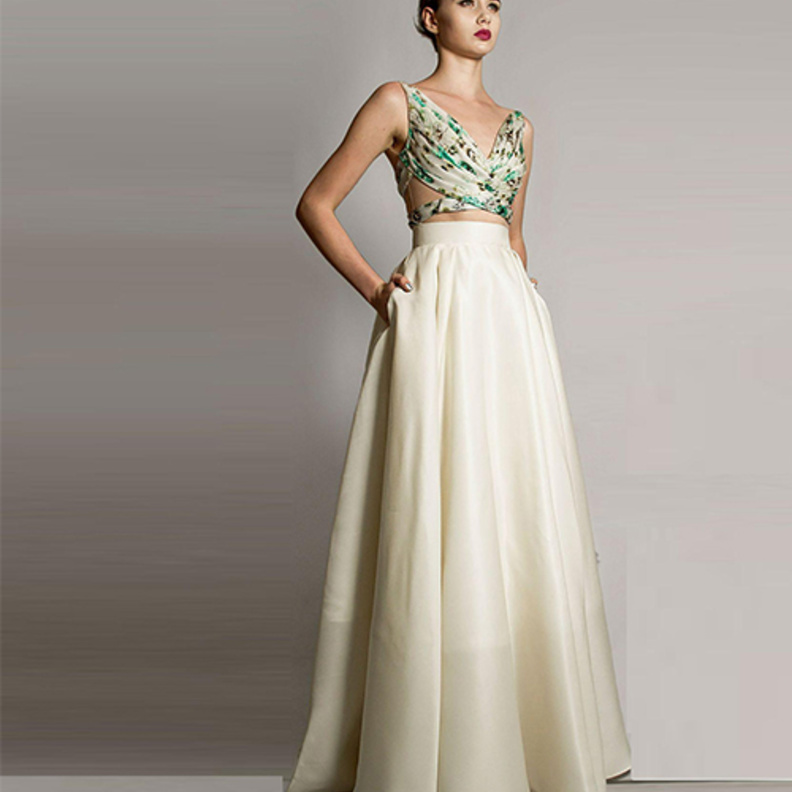 اختاري ألوان الباستيل الهادئة على اطلالتك في التنورة الطويلة للسهرات