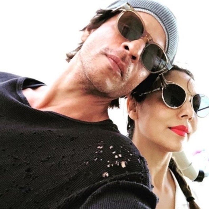 شاروخان يشكر جون سينا