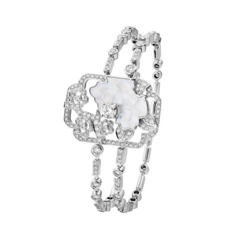 أقراط Evocation Florale