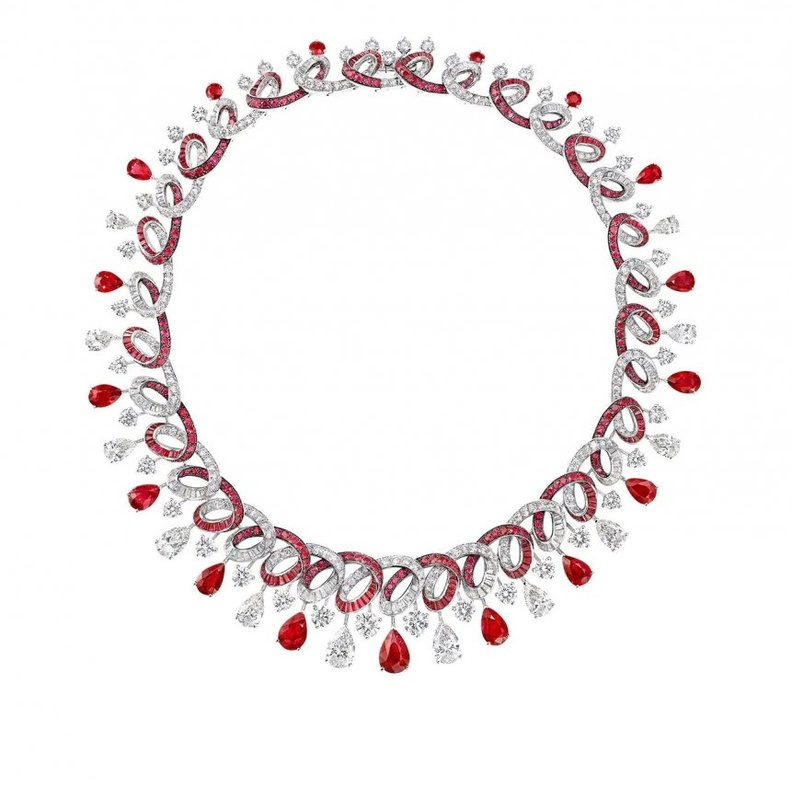  أقراط من شوميه Chaumet