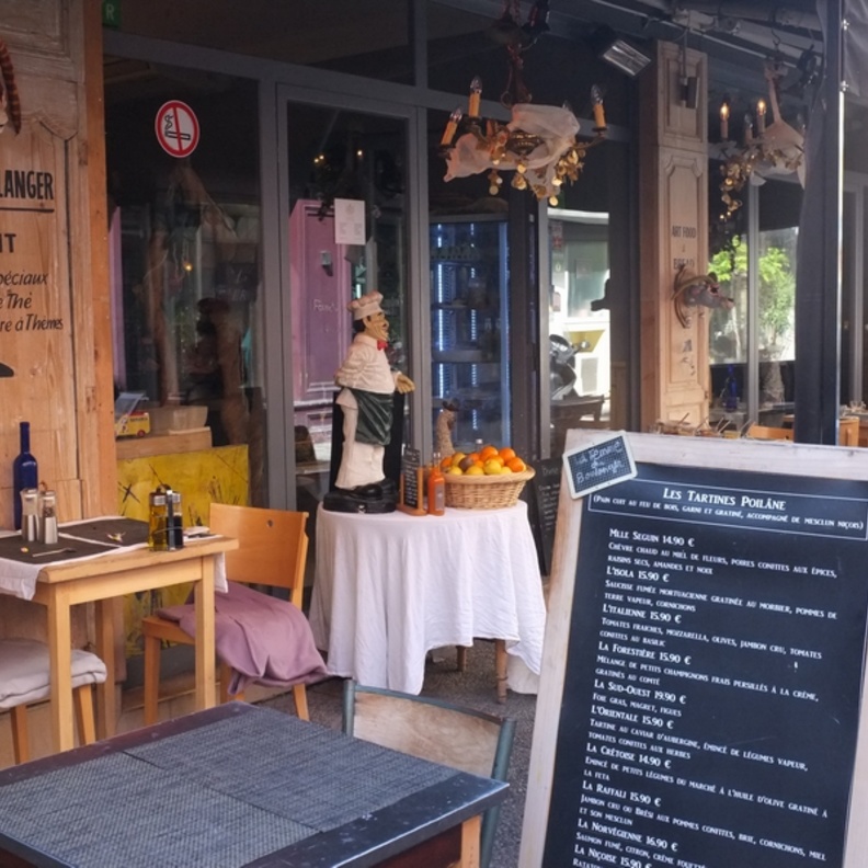 مطعم Tote et Mamie Charlotte