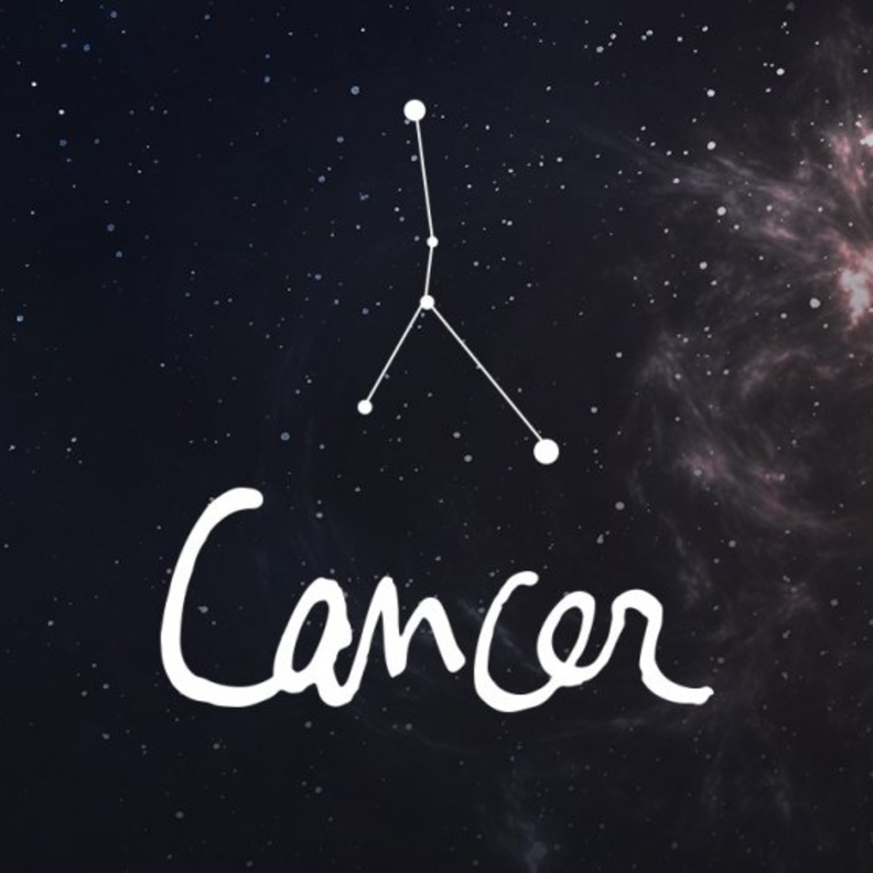 كوكب جوبيتر سيفسح لك المجال لفرص تعارف عدة مع أشخاص من الجنس الآخر لك الحظ أن تجد أحدهم مُناسب للحُبّ والإرتباط