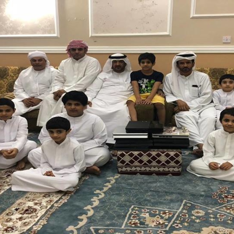 حملة شعبية لأسر إماراتية تطالب بحظر الألعاب الإلكترونية