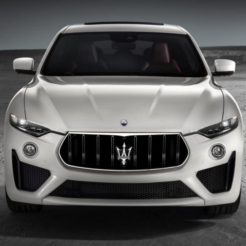 "مازيراتي ليفانتي GTS"